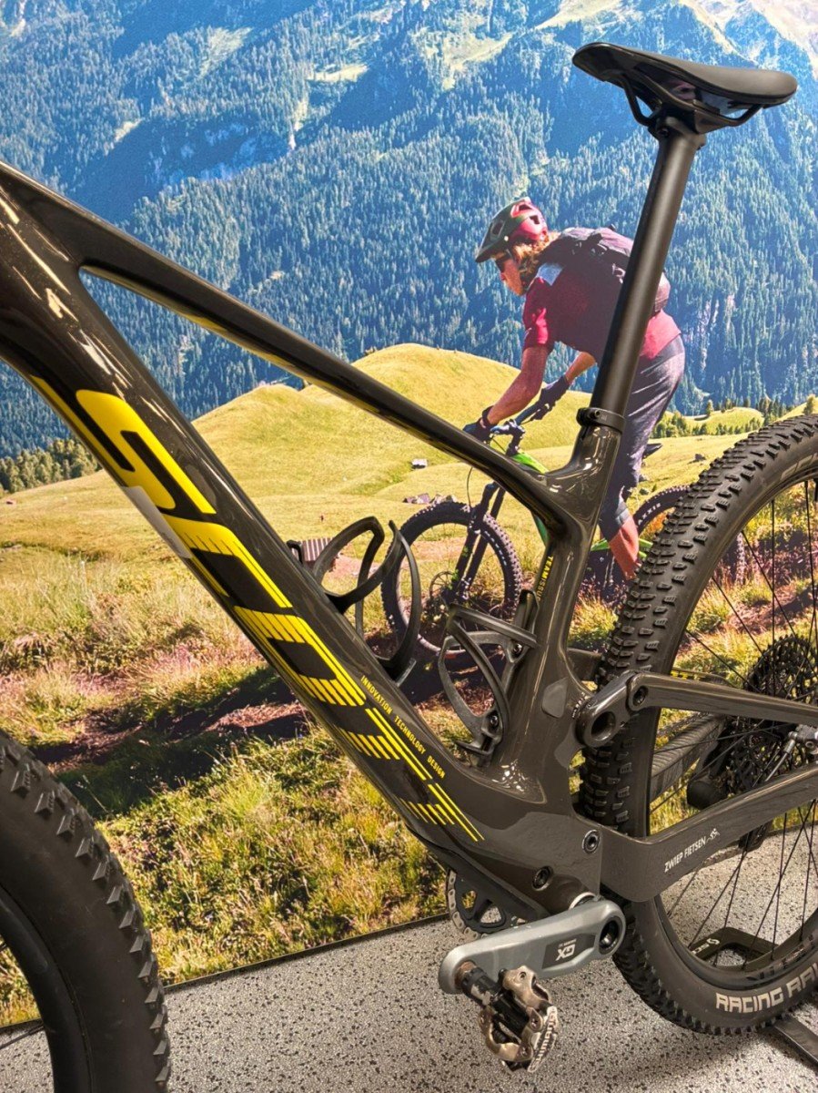 Scott SPARK RC TEAM ISSUE TR M