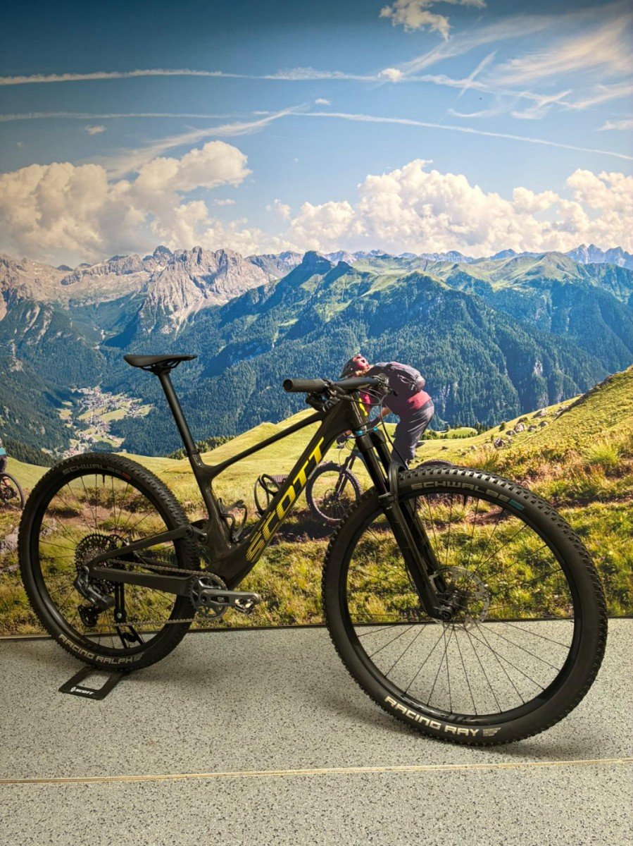 Scott SPARK RC TEAM ISSUE TR M