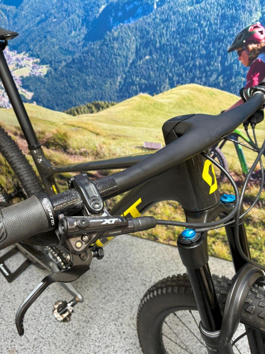 Scott SPARK RC TEAM ISSUE TR M