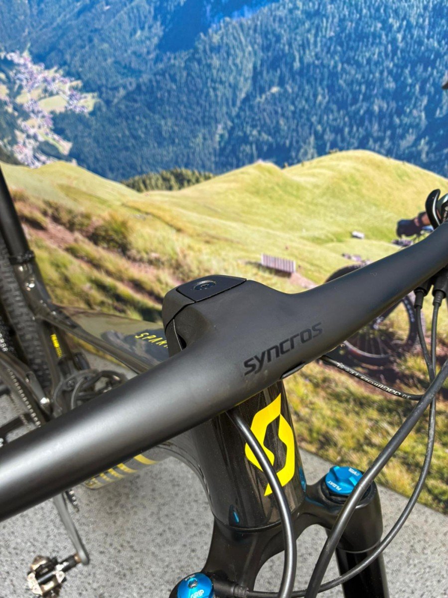 Scott SPARK RC TEAM ISSUE TR M