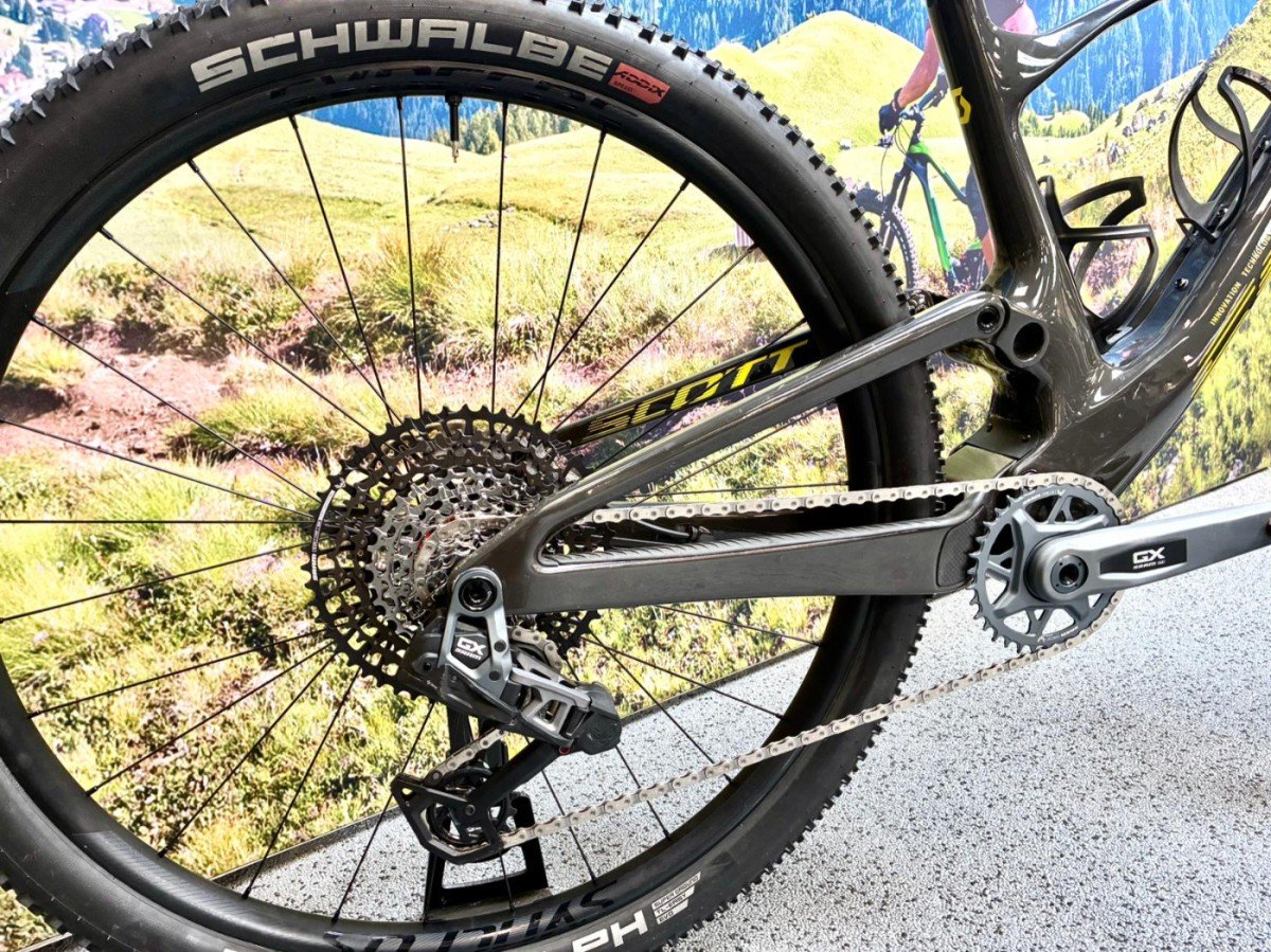 Scott SPARK RC TEAM ISSUE TR M