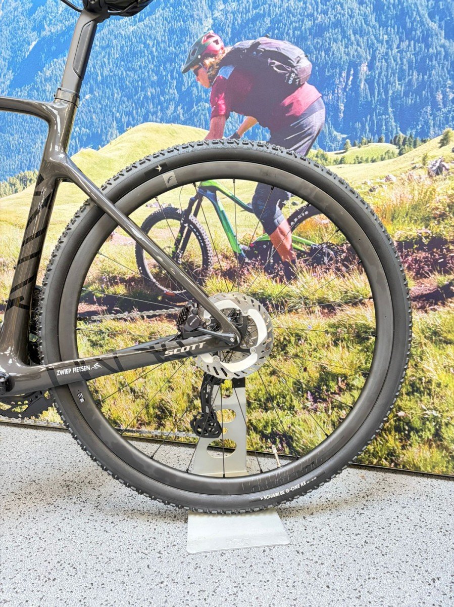 SCOTT SPORTS Addict Gravel 15