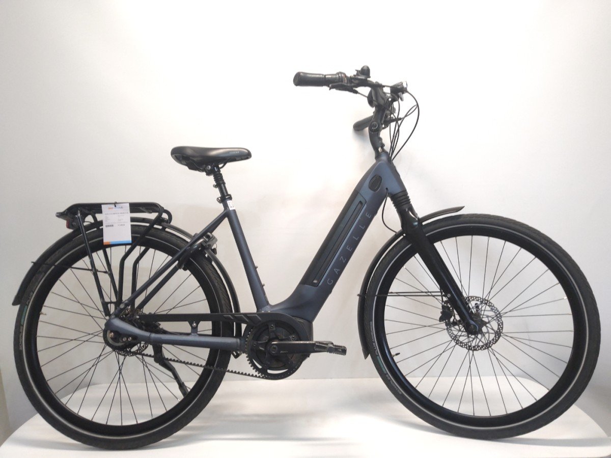 Foto van Gazelle ULTIMATE C8+ HMB BELT L53 via Zwiep Fietsen