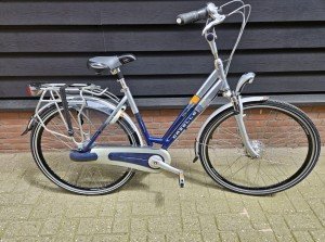 Gazelle Orange 0000