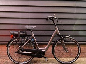 Giant Grand Tour E+ 0000