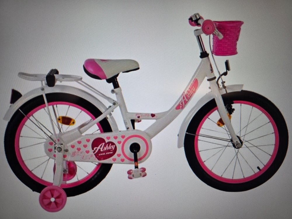 Ashley 18 inch